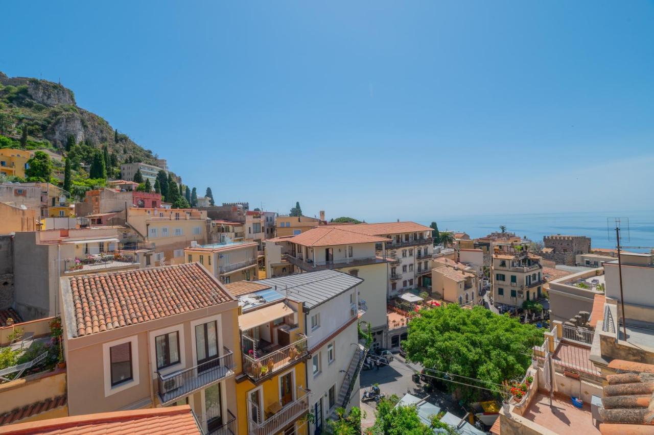 Ottaviano Suite - Elegante Attico Vista Mare Taormina Exterior photo